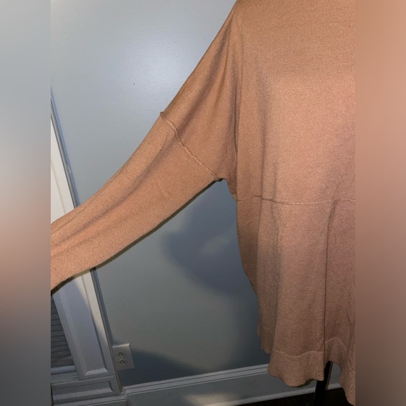 NWOT RIVERS MOCK NECK SWEATER - Picture 5 of 10